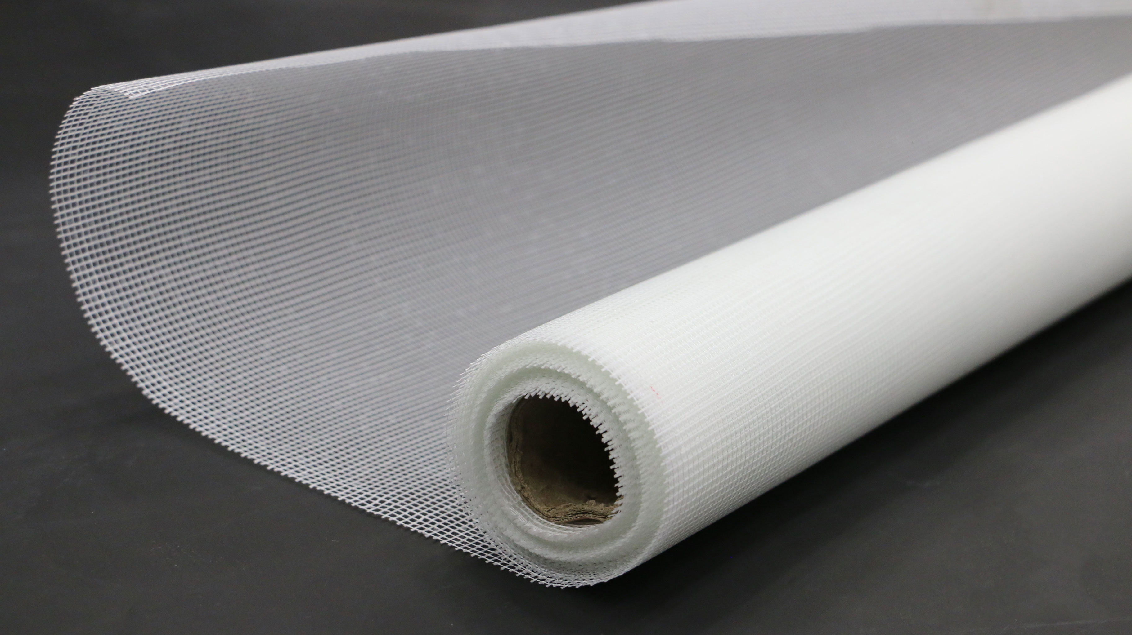 Quality Building Material Selection: Polyester and Fiberglass Mesh Performance Evaluation